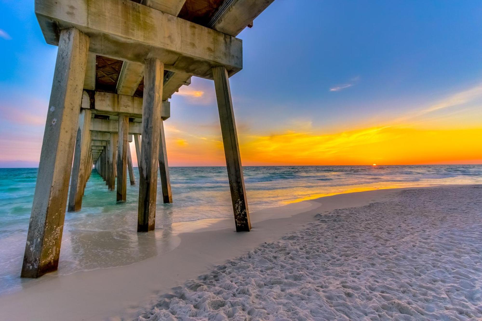 Emerald Beach Resort Panama City Beach Exterior photo