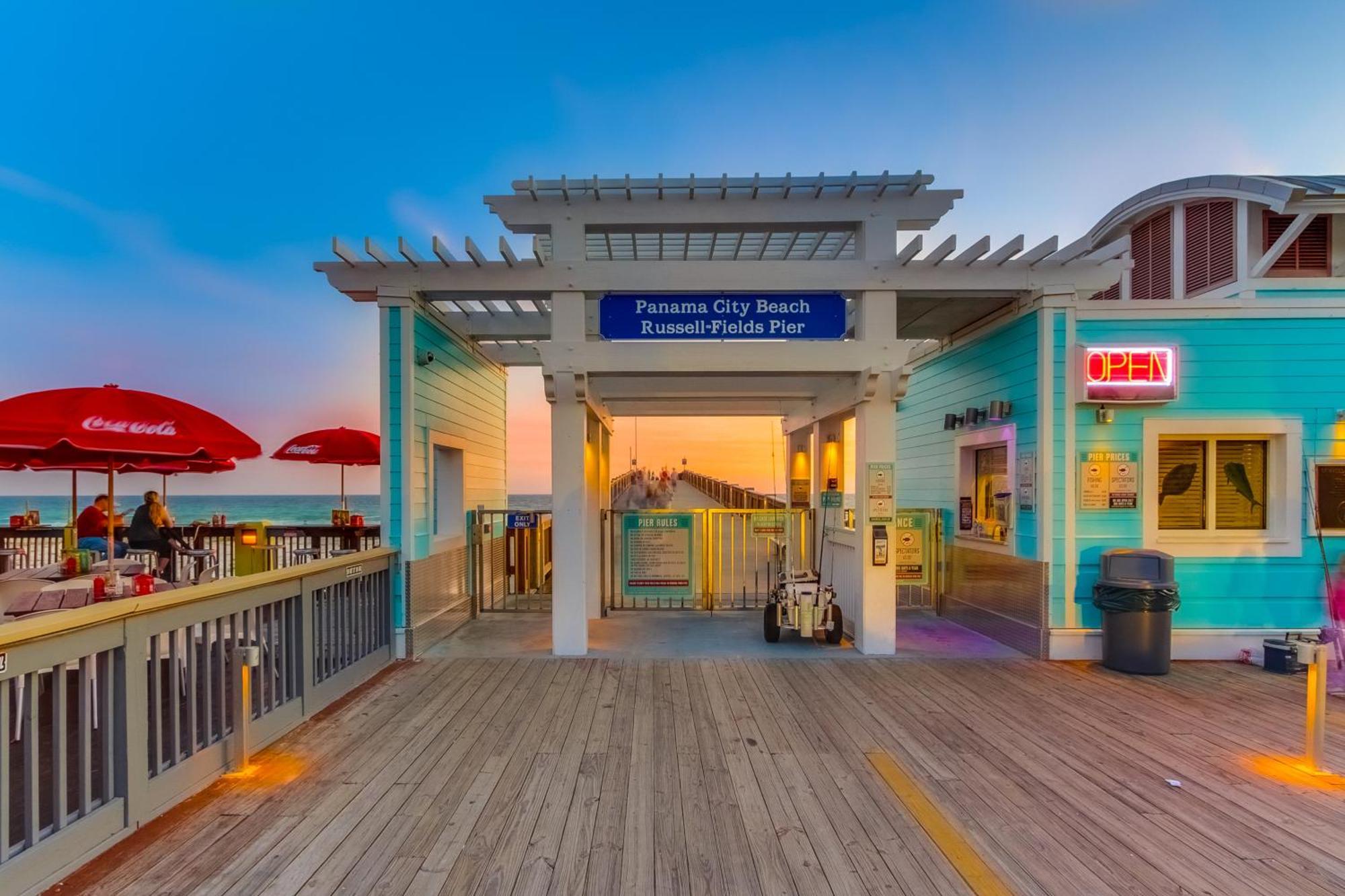 Emerald Beach Resort Panama City Beach Exterior photo
